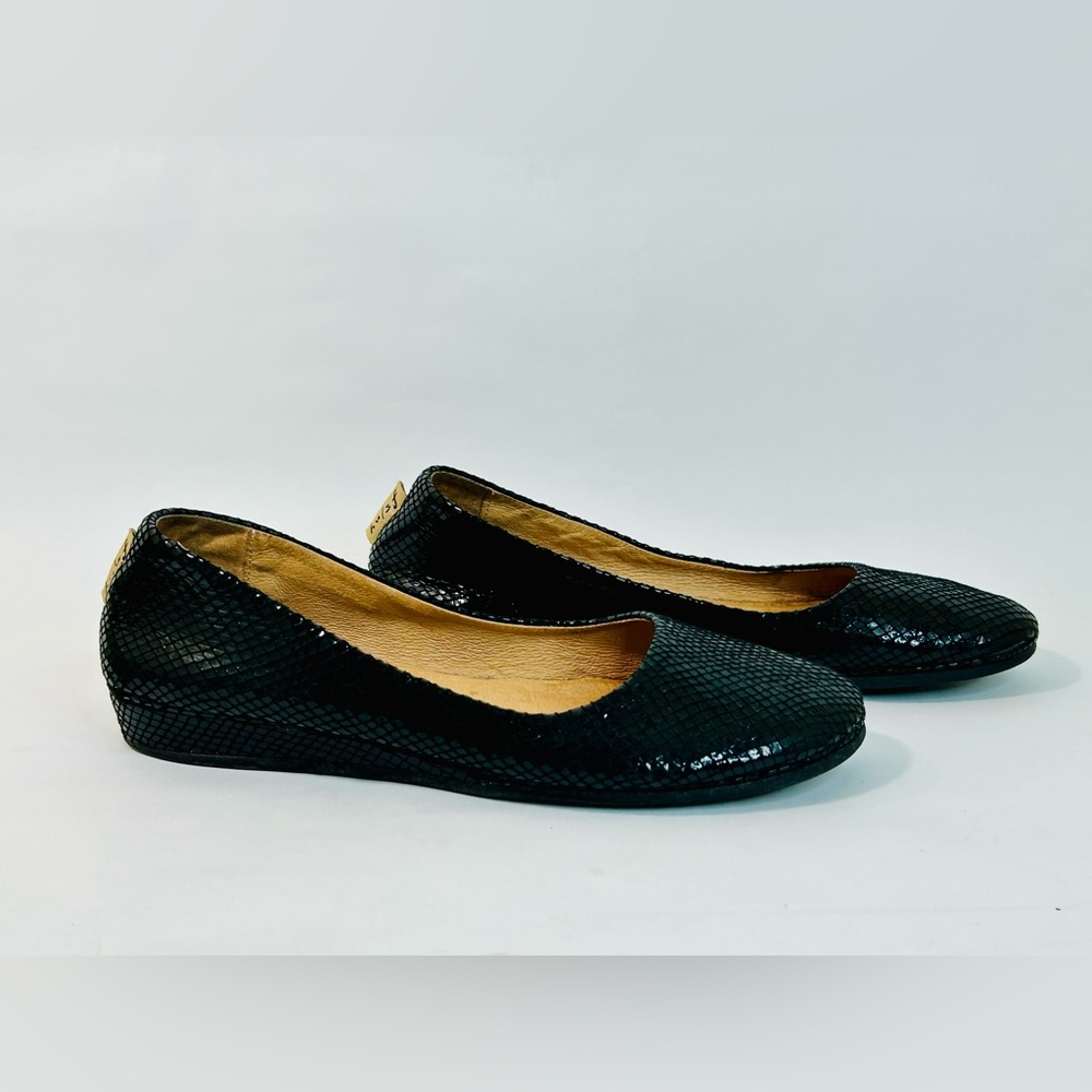 French Sole FS/NY Zeppa Slip-On Flat in Black Snakeskin Leather size 8.5 - Picture 2 of 13
